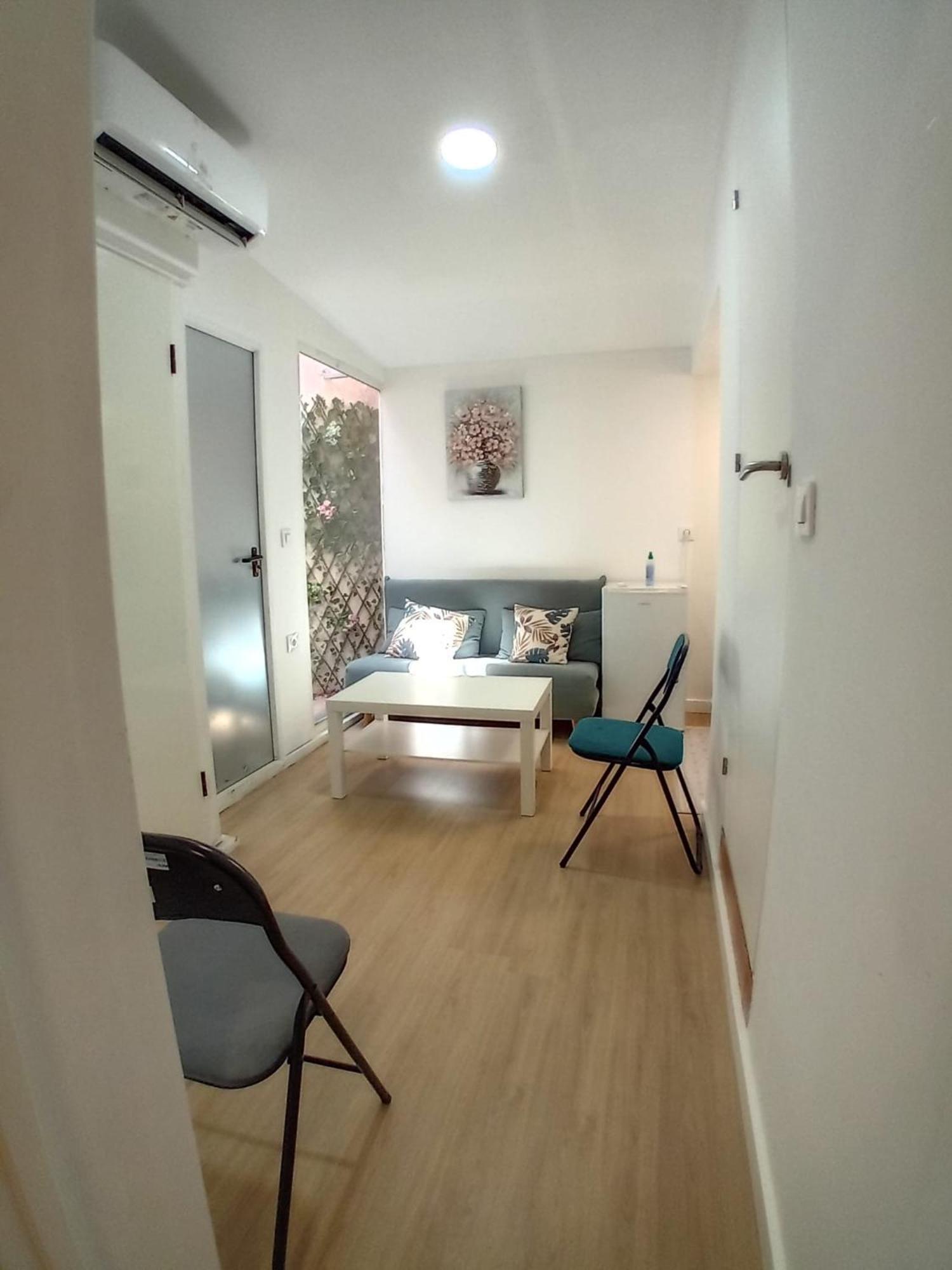 Alquilo Mini Departamento Leilighet Sant Boi de Llobregat Eksteriør bilde
